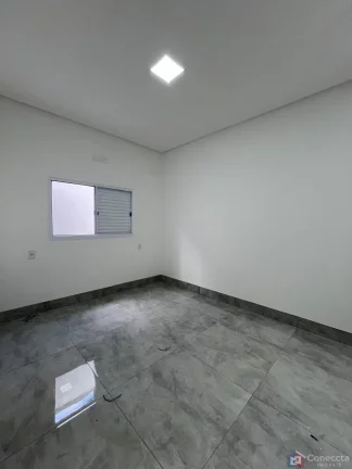 Imagem Casa de Alto Padrão à Venda no Bairro Afonso Queiroz - Patos de Minas