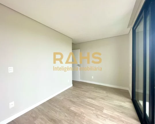 Imagem Excelente sobrado geminado localizado no bairro Jardim Sofia, bem próximo ao Shopping Garten. Conta...