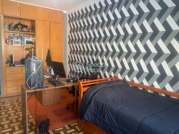 Imagem Excelente apartamento com 263m2 de área privativa, 4 dormitórios ( 3 suítes ) e 1 vaga na garagem...
