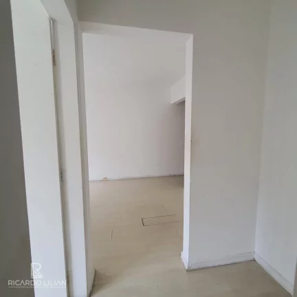Imagem "Encantador apartamento de 1 dormitório no Cambuci: aproveite de conforto e lazer a poucos passos do Parque da Aclimação!"