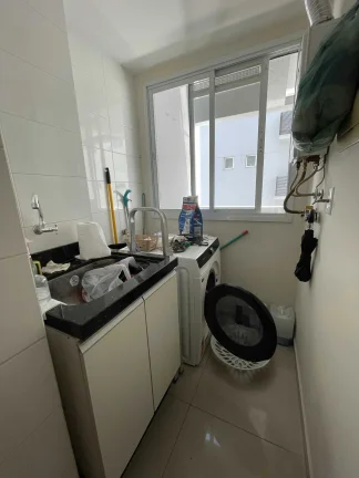Imagem Apartamento com 3 dormitórios sendo 1 suíte e 1 vaga de garagem em Palhoça/SC