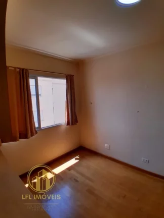 Imagem Apartamento com renda à venda, com 1 dormitório e 1 vaga. Cambuci.