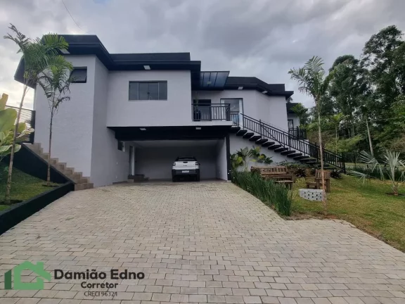 Imagem Casa cond. campos do Conde Brag paulist, 3 dor. e 4 wc, Ac 234 m² At 464m²
