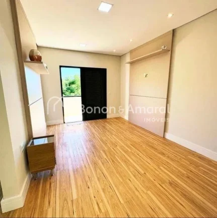Imagem Apresentamos uma casa encantadora, ideal para criar momentos inesquecíveis com sua família. Com um...