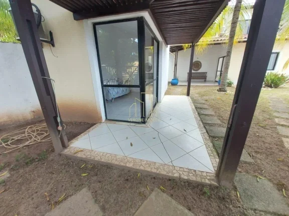 Imagem Casa em Condomínio: 4 Quartos, 3 Suítes, 3 Salas em Piatã, Salvador-BA - 230m² de Pura Elegância e Conforto!