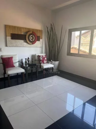 Imagem Casa com 5 dormitórios à venda, 373 m² por R$ 1.690.000,00 - Portal do Morumbi - São Paulo/SP