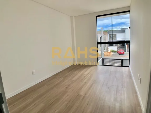 Imagem Sobrado ótimo padrão de acabamento a venda com 81,92 m² de área construída, 2 suítes a venda n...