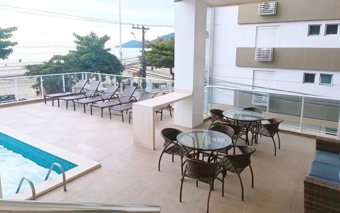 Imagem Apartamento frente mar com 3 dormitórios sendo 2 suítes 1 vaga de garagem em Balneário Camboriu/SC