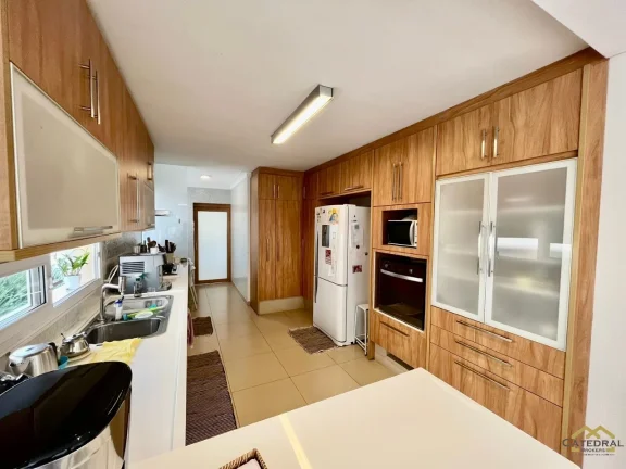 Imagem Casa a Venda com 4 Quartos (3 Suítes) - Condomínio Santa Tereza - Jundiaí/SP
