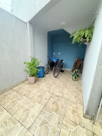 Imagem Casa Sobreposta com Entrada Individual – Nova Mirim, Praia Grande-SP