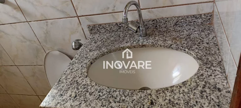 Imagem Casa com 3 dormitórios à venda, 106 m² por R$ 285.000,00 - Jardim Leonora Ll - Itumbiara/GO