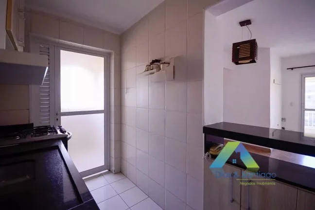 Imagem Apartamento com 3 dormitórios e 2 banheiros em Vila das Mercês/SP!