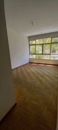 Imagem Vendo este lindo apto de 3 quartos no coração de Nova Friburgo.