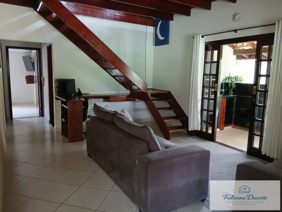 Imagem Casa 2 dormitórios com piscina a venda no Jardim Carolia