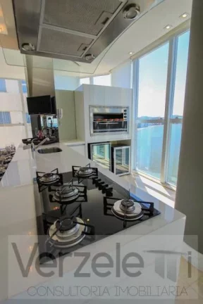 Imagem Frente ao Mar para Venda em Balneário Camboriú / SC no bairro Centro