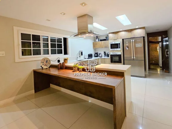 Imagem Casa com 5 dormitórios à venda, 393 m² por R$ 4.750.000,00 - Quebra Frascos - Teresópolis/RJ