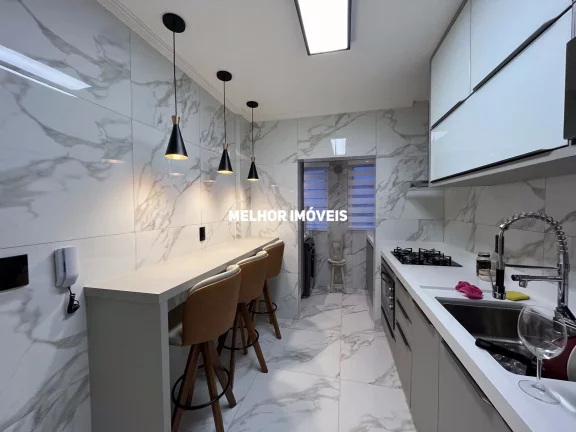 Imagem Apartamento Mobiliado com 03 dormitórios à venda, 120 m² - Meia Praia - Itapema