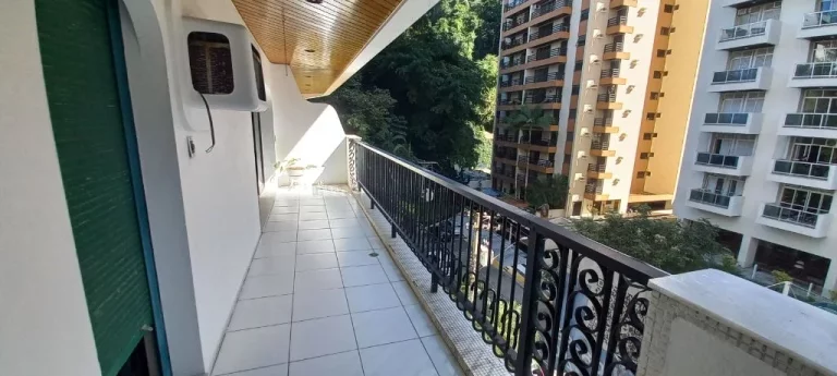 Imagem APARTAMENTO COM 3 DORMITÓRIOS À VENDA, 135 M² - PITANGUEIRAS - GUARUJÁ/SP
