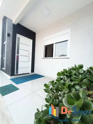 Imagem Lindos Geminados Próximo ao Mar