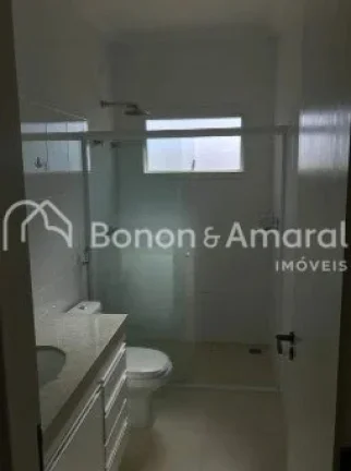 Imagem Este lindo sobrado está localizado em condomínio fechado, oferecendo toda a segurança e tranquili...