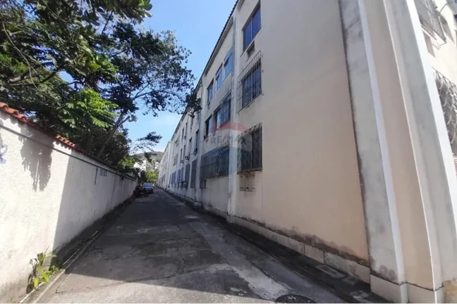 Imagem Apartamento com 2 quartos á venda em Praça Seca - Rio de Janeiro