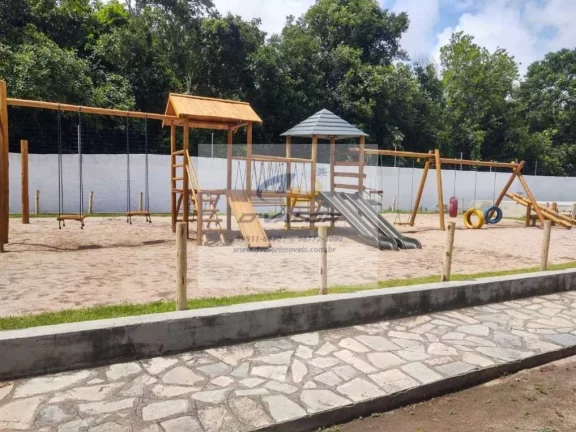 Imagem Vendo Casa, em Condomínio Fechado, com 100 m², 3 quartos s/ 1 suíte, espaço gourmet e 2 vagas