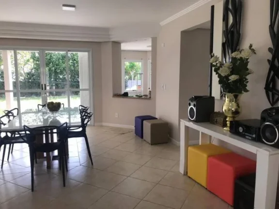 Imagem Casa com 5 dormitórios à venda, 373 m² por R$ 4.600.000,00 - Jurerê - Florianópolis/SC
