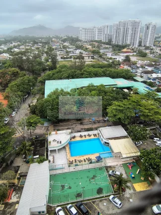 Imagem Apartamento à venda na Barra da Tijuca, Rio de Janeiro-RJ: 2 quartos, 1 sala, 1 banheiro, 1 vaga de garagem!