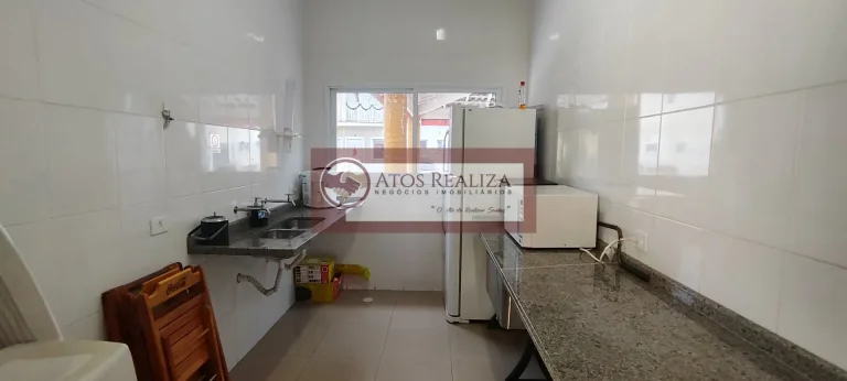 Imagem Sobrado de 3 dormitórios em Rio Bonito, São Paulo - 87m², 1 suíte, 3 banheiros - Venda e locação por R$ 1 milhão