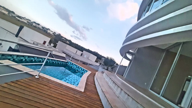 Imagem Casa icônica de alto padrão no condomínio Villa Real - Bragança Paulista