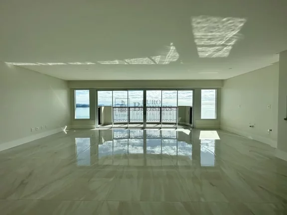 Imagem Apartamento FRENTE MAR com 5 suítes à venda em Balneário Camboriú/SC