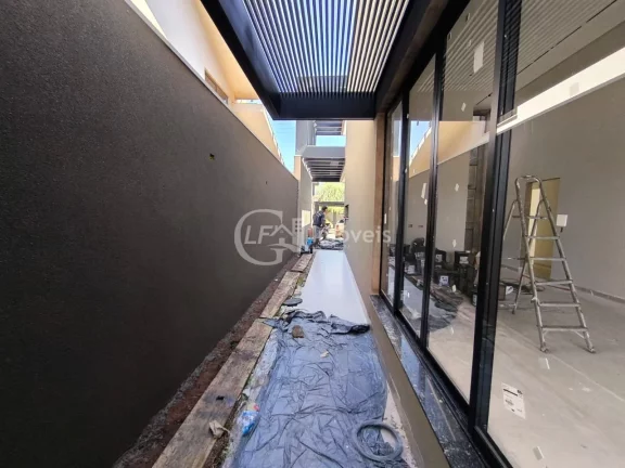 Imagem Imperdível oportunidade: Casa à venda em Campo Grande-MS, Carandá Bosque - 3 quartos, 2 suítes, 2 salas, 5 banheiros, 2 vagas, 180m².