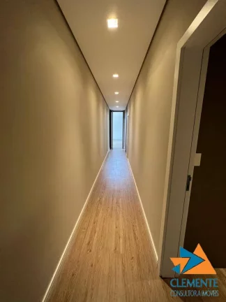 Imagem Excelente casa Linear no Alphaville