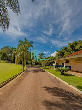 Imagem IMÓVEL INDUSTRIAL COM CAMARAS FRIAS E ÁREA DE LAZER COM DUAS CASAS PARA RENDA DISPONÍVEL Á VENDA EM CRISTAIS PAULISTA COM EXCELENTE LOCALIZAÇÃO