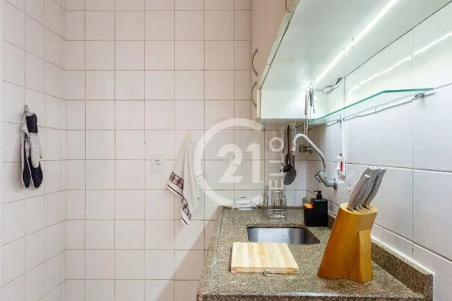 Imagem Apartamento com 2 dormitórios à venda, 67 m² por R$ 780.000 - Itaim
