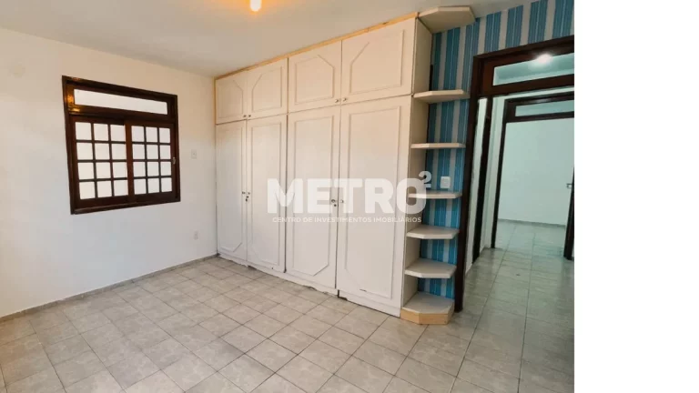 Imagem Ponto comercial 220m , 4 4, sendo 01 suíte, Sala para dois ambientes