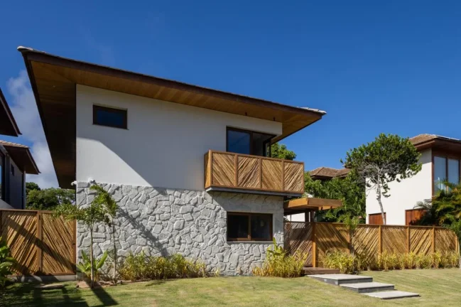 Imagem Imóvel em Condomínio: Casa de 387m² em Praia do Forte - Venda - Praia Bella