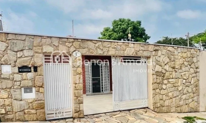 Imagem Casa com 3 Quartos e 3 banheiros , área gourmet e piscina à Venda, 120 m² por R$ 615.000