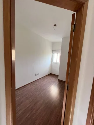 Imagem Apartamento com 2 dormitórios à venda, 50 m² por R$ 300.000,00 - Vila Pires - Santo André/SP
