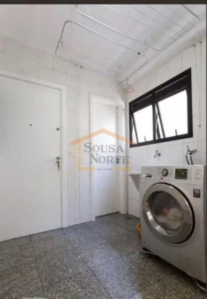 Imagem Apartamento com 150m², um apartamento por andar. Dispõe de 4 dormitórios, sendo 3 suítes com arm...