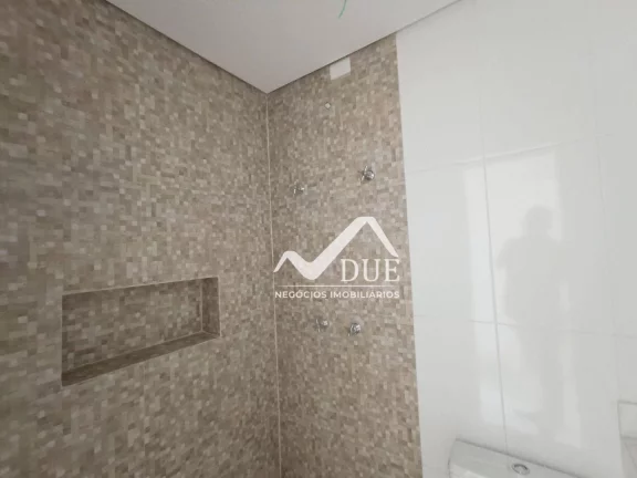 Imagem Sobrado com 3 dormitórios à venda, 151 m² por R$ 950.000,00 - Gonzaga - Santos/SP