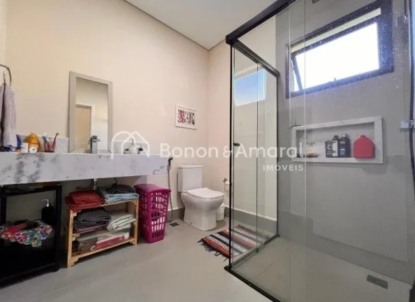 Imagem Charmosa casa de campo em um dos condomínios mais completos da região, perfeita para quem busca tr...