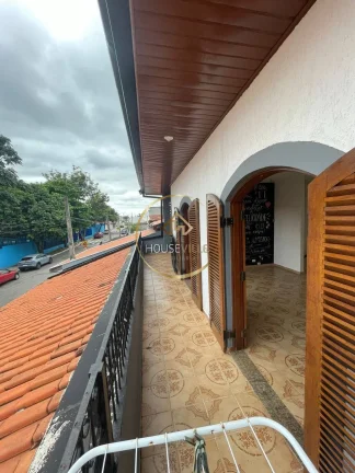 Imagem Casa Sobrado, 3 dormitórios ( 1 suíte), 2 vagas, 316m², Jardim Veneza, Sjc.