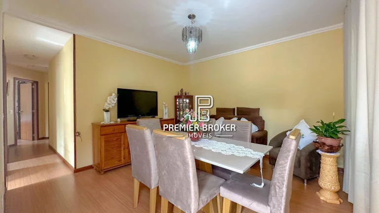 Casa à venda, 69 m² por R$ 399.000,00 - Albuquerque - Teresópolis/RJ