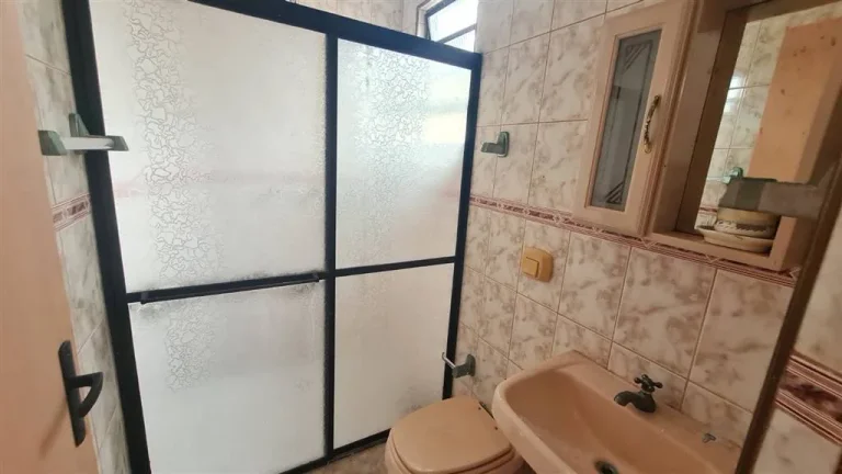 Imagem CASA COM 70 m² - MARACANÃ - PRAIA GRANDE SP