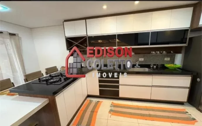 Imagem "Pronto para Morar" Casa a venda no Condomínio Águas Claras de 140 m² de construção, com 3 Dormitórios