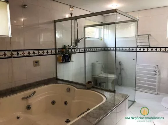 Imagem Casa com 4 dorms ( 3 suítes ) Privacidade, piscina, gourmet, Canil e Gatil