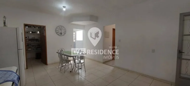 Imagem Imóvel amplo à venda!