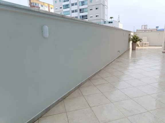 Imagem Apartamento com 3 dormitórios sendo 1 suíte e 1 vaga garagem no Centro de Balneário Camboriú