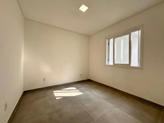 Imagem Casa 3 Dormitórios - Bairro Jardim Beira Mar